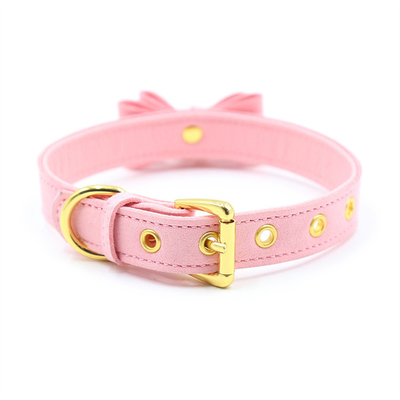 Đồ chơi tình dục cho người lớn Pink Dog Bell Bowknot Golden Hole Soft Leather Pin Buckle Neck Sleeve Black Neck Sleeve Collar